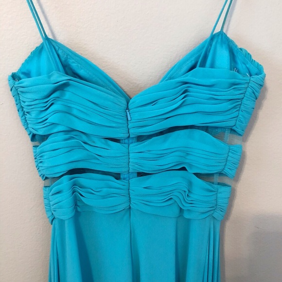 Caché prom dress - Picture 2 of 7